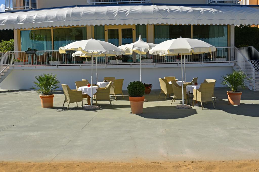 Hotel Janeiro Frontemare Lido di Jesolo Exteriér fotografie