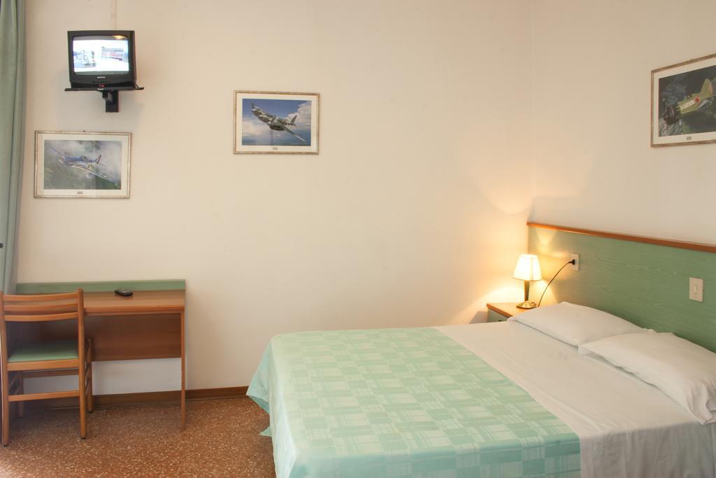 Hotel Janeiro Frontemare Lido di Jesolo Exteriér fotografie