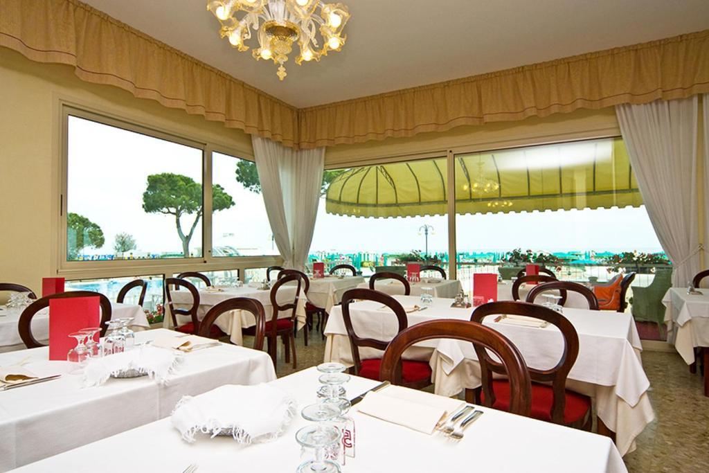 Hotel Janeiro Frontemare Lido di Jesolo Exteriér fotografie