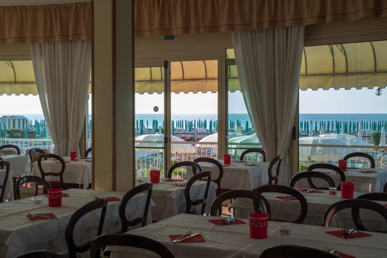 Hotel Janeiro Frontemare Lido di Jesolo Exteriér fotografie