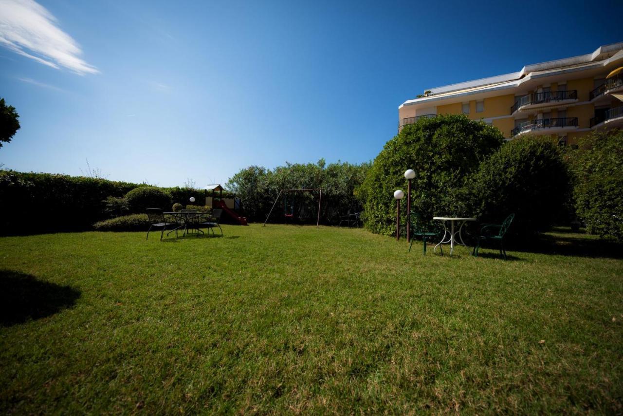 Hotel Janeiro Frontemare Lido di Jesolo Exteriér fotografie